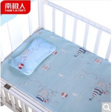 南极人(Nanjiren) 儿童凉席子 新生婴儿床凉席床垫宝宝 幼儿园夏季冰丝凉席枕头套装蓝色 120*60cm